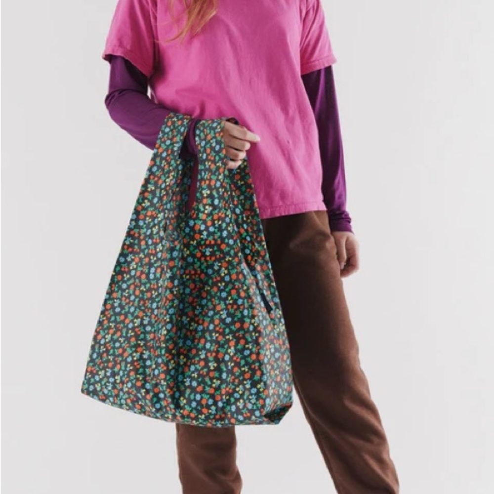 Baggu Black Calico Floral Baggu